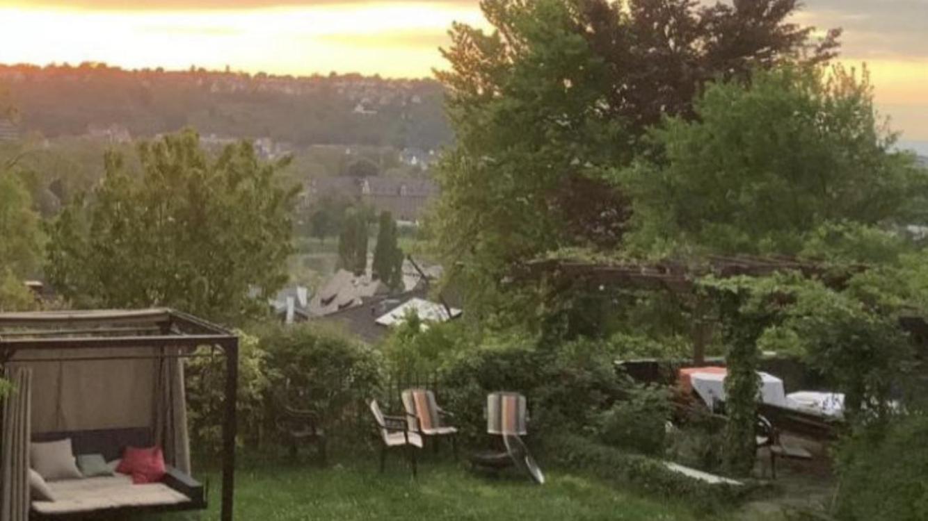 Uber den Dächern: Aussichts-Wohnung mit Rheinblick und Sport-Pool Koblenz  Exterior photo